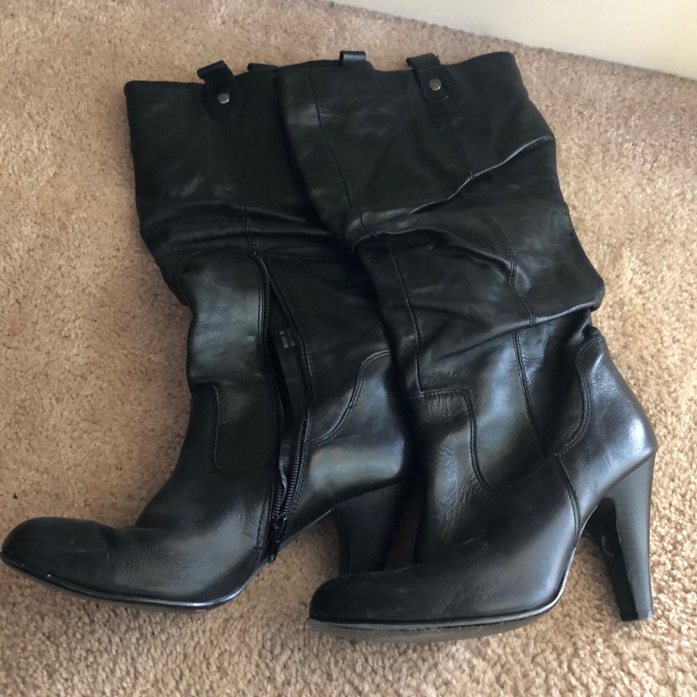 Black high heeled boots